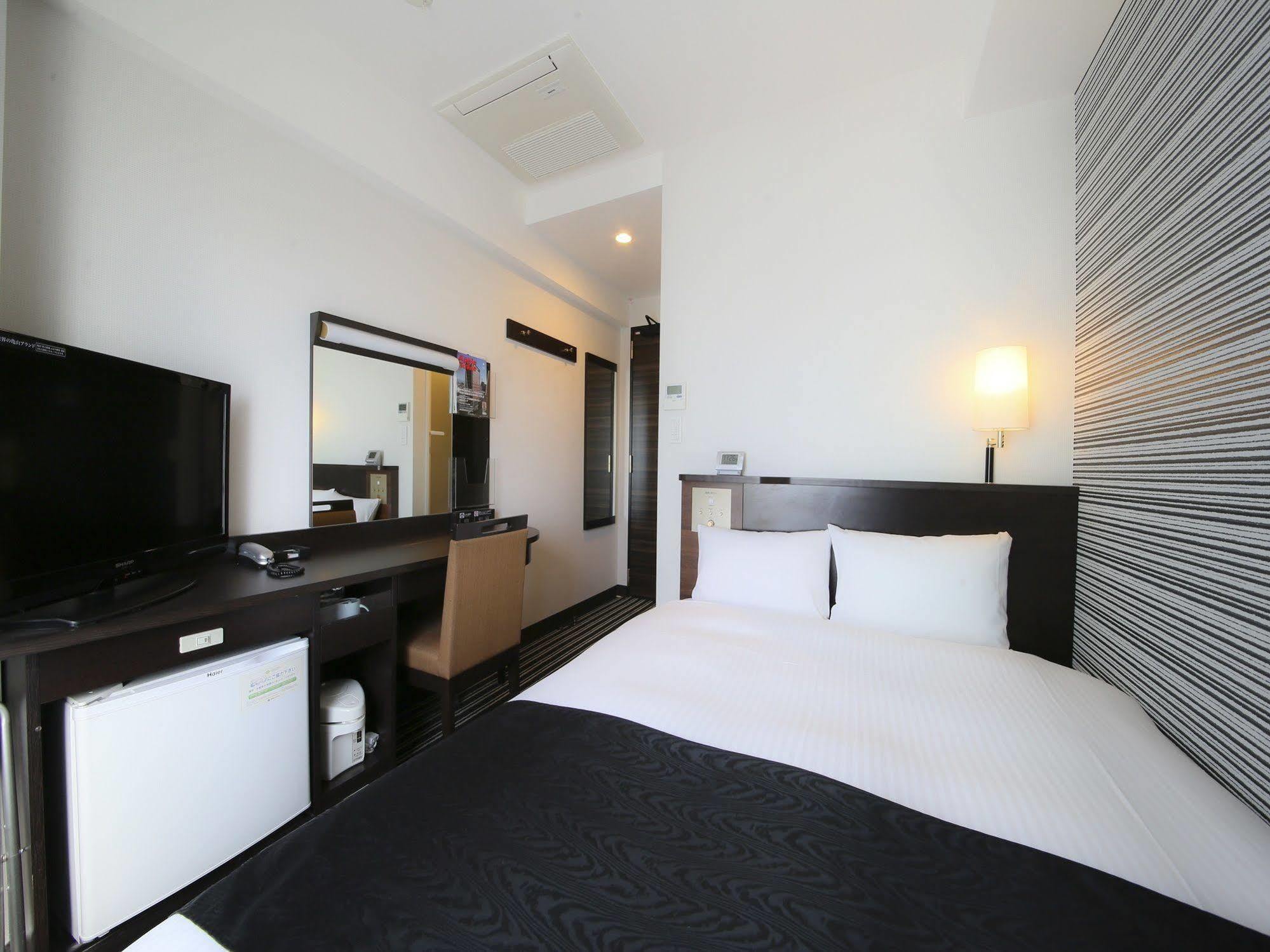Apa Hotel Roppongi Itchome Ekimae Tokyo Eksteriør billede